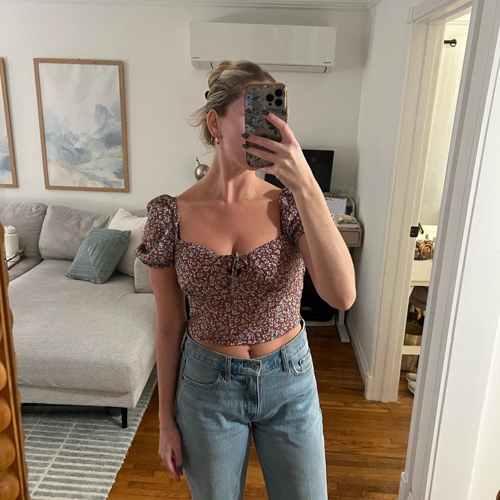 Blush Red Floral Puff Sleeve Crop Top